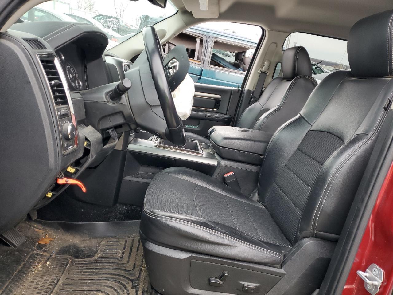 2015 RAM 1500 SPORT - Image 7