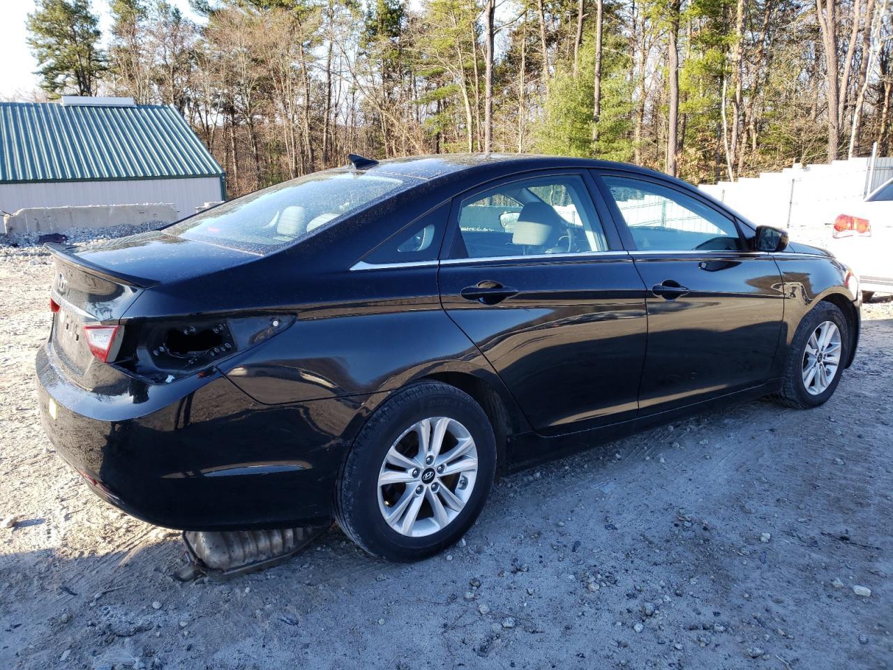 2013 HYUNDAI SONATA GLS - Image 3