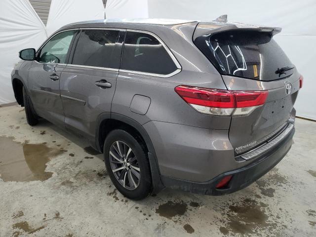 2019 Toyota Highlander Se - Фото 2