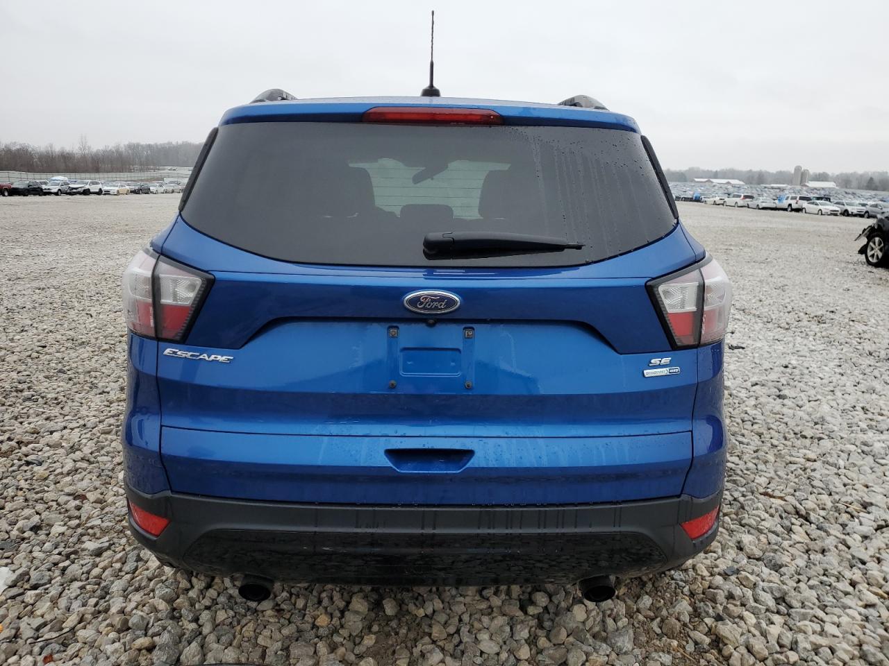 2017 FORD ESCAPE SE - Фото 6
