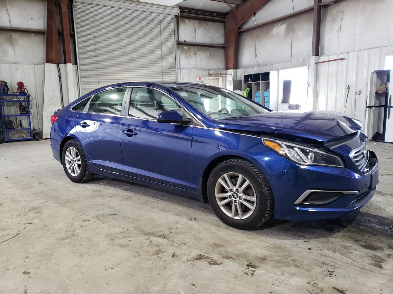 2017 HYUNDAI SONATA SE - Image 4