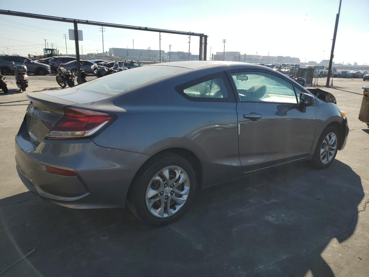 2015 HONDA CIVIC LX - Фото 3