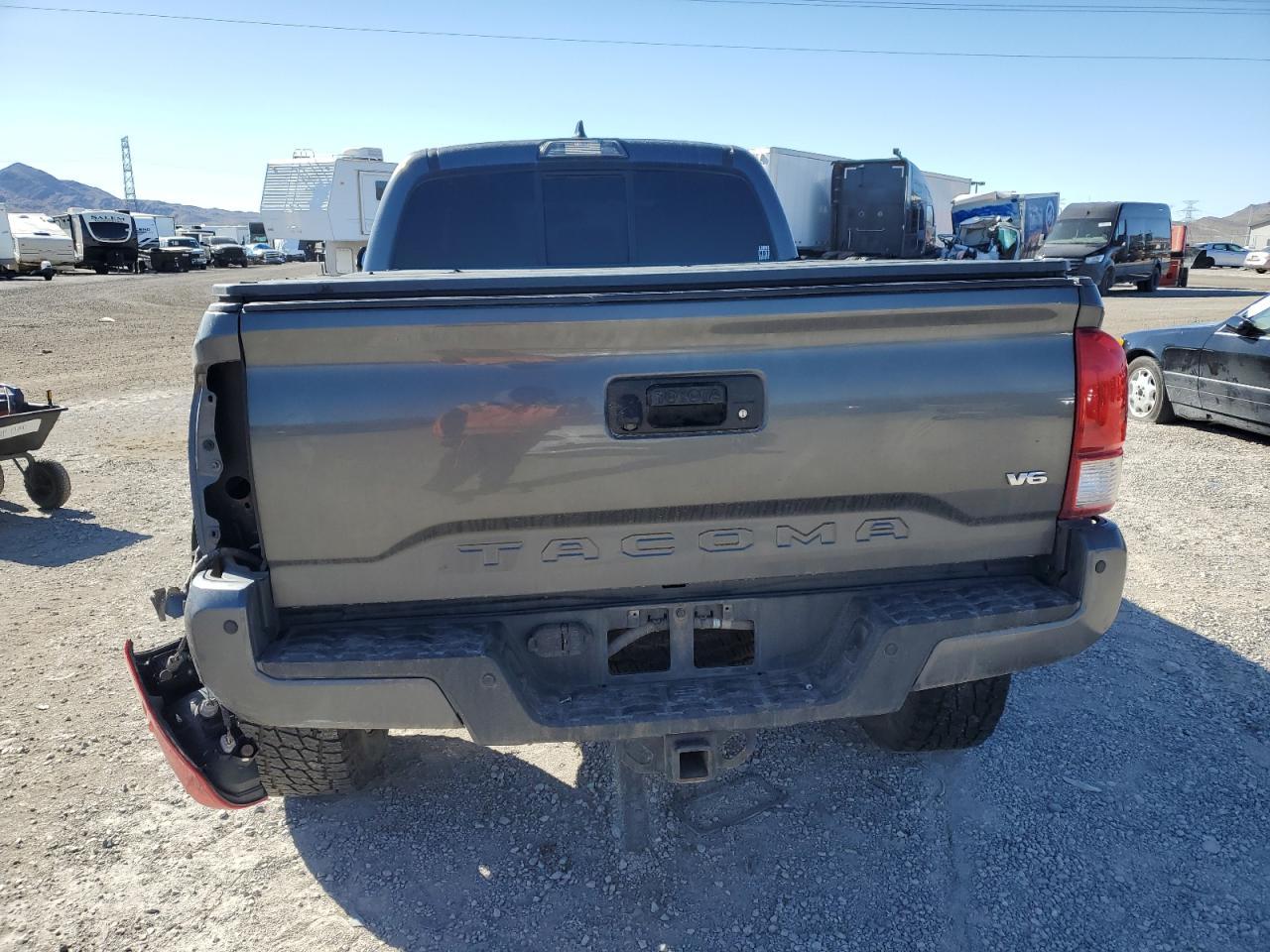 2016 TOYOTA TACOMA DOU - Фото 6