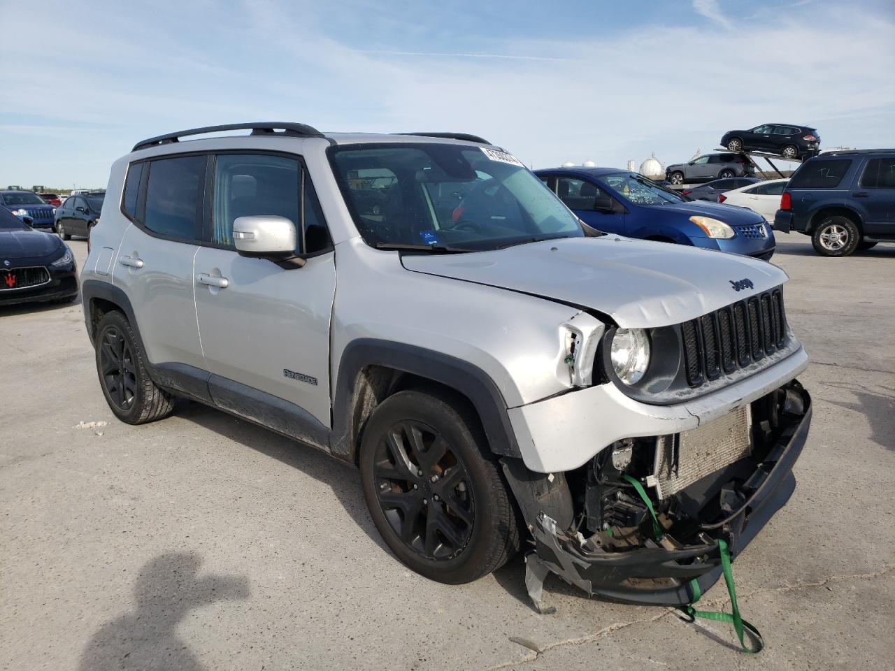 2017 JEEP RENEGADE L - Image 4