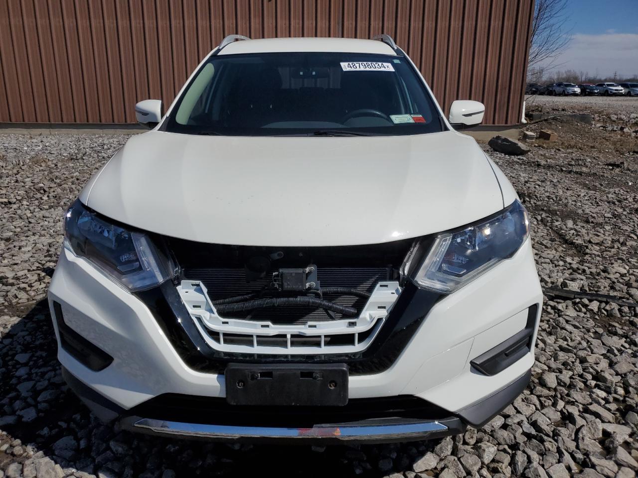 2017 NISSAN ROGUE SV - Image 5