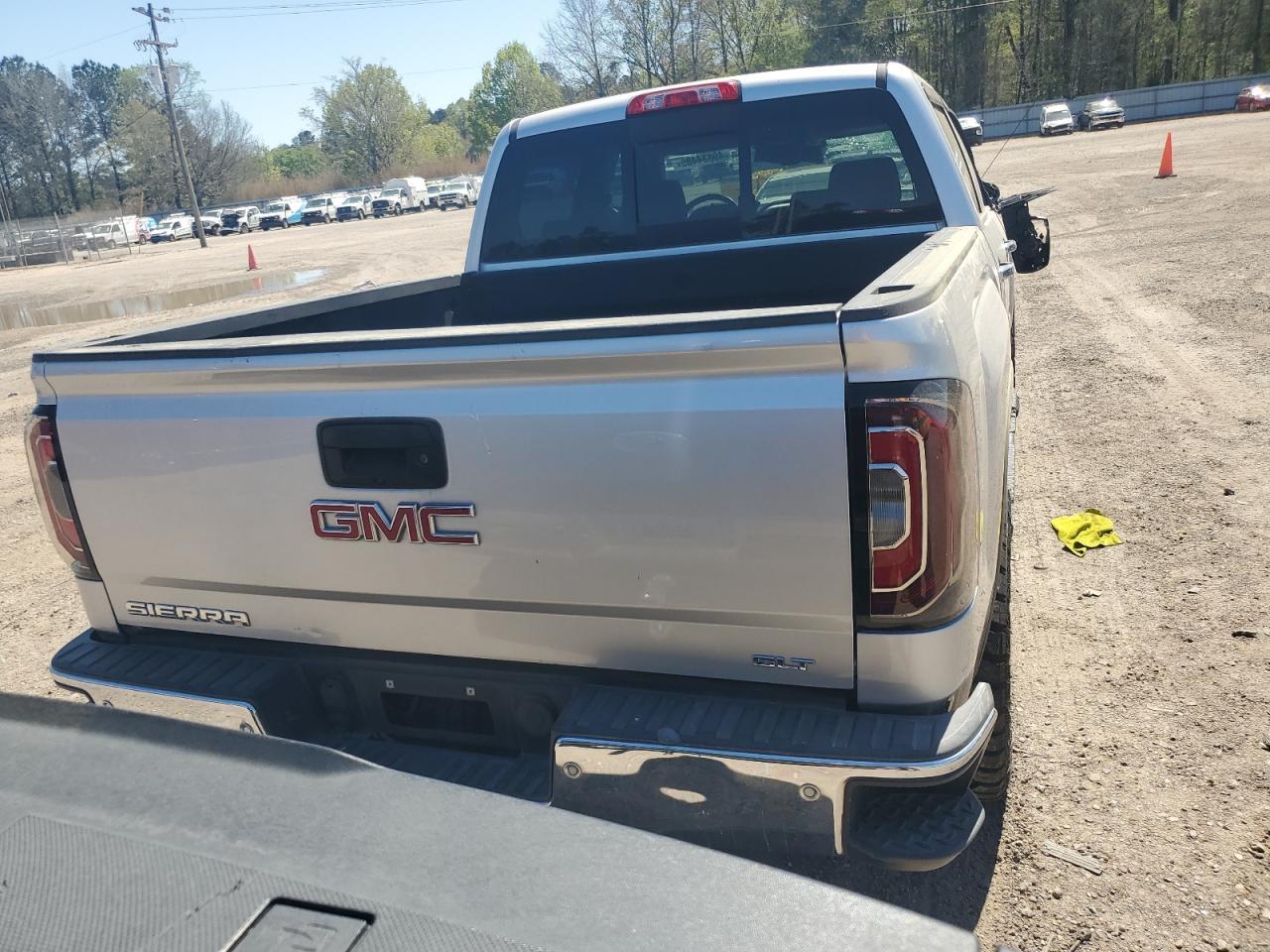2018 GMC SIERRA K15 - Фото 6