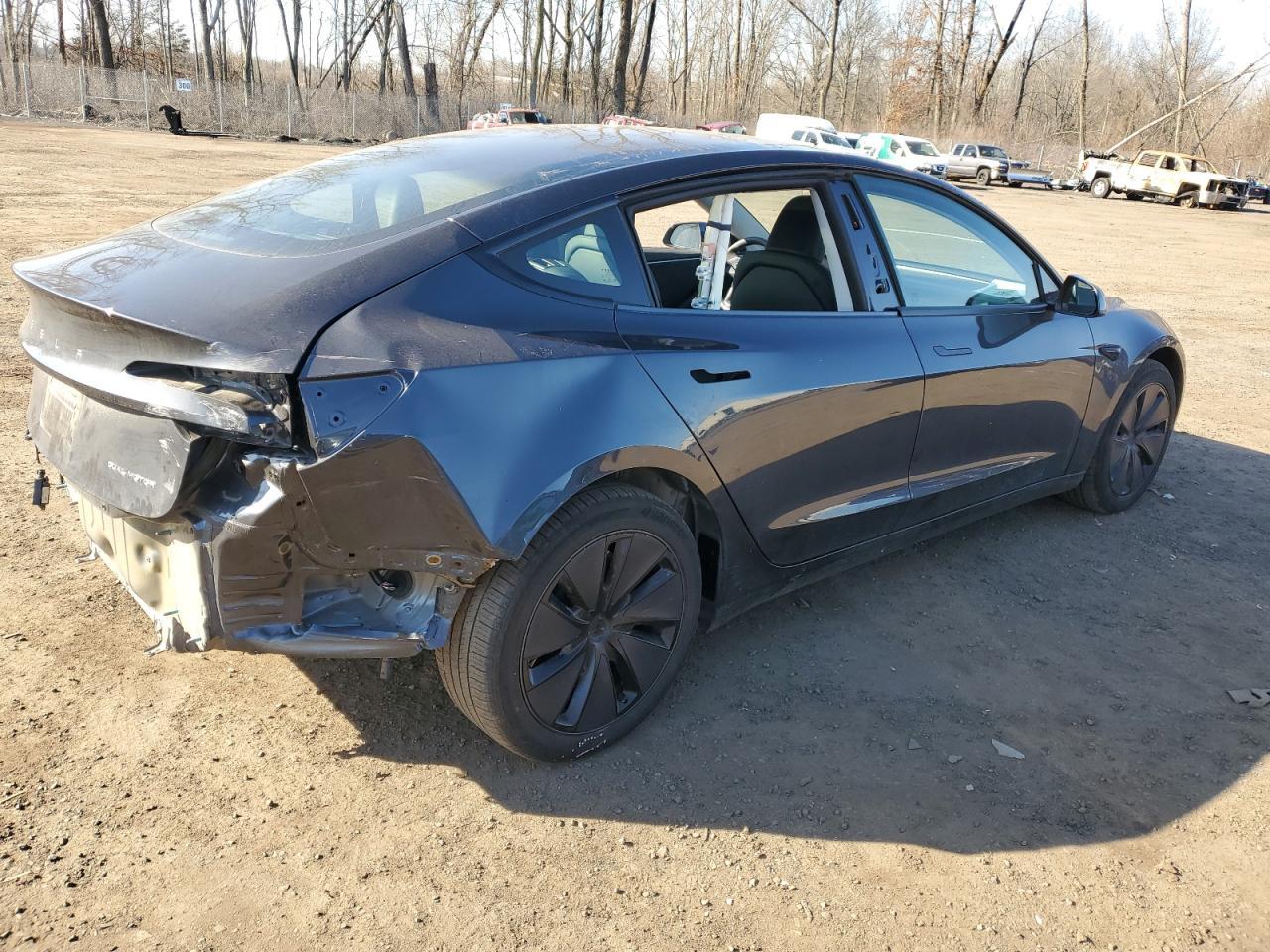 2024 TESLA MODEL 3 - Image 3