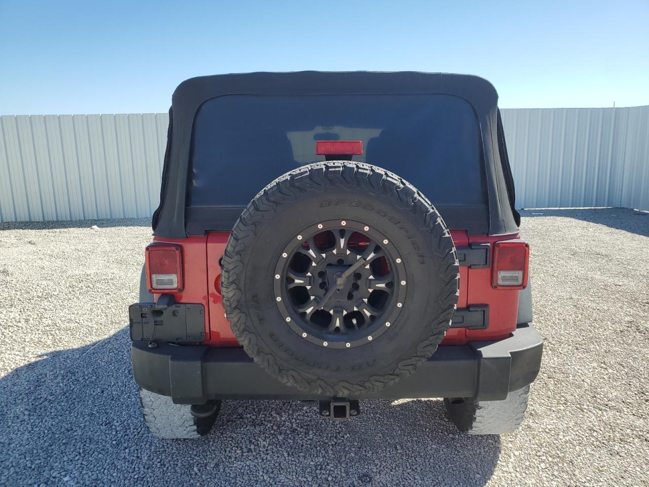 2012 JEEP WRANGLER U - Image 6
