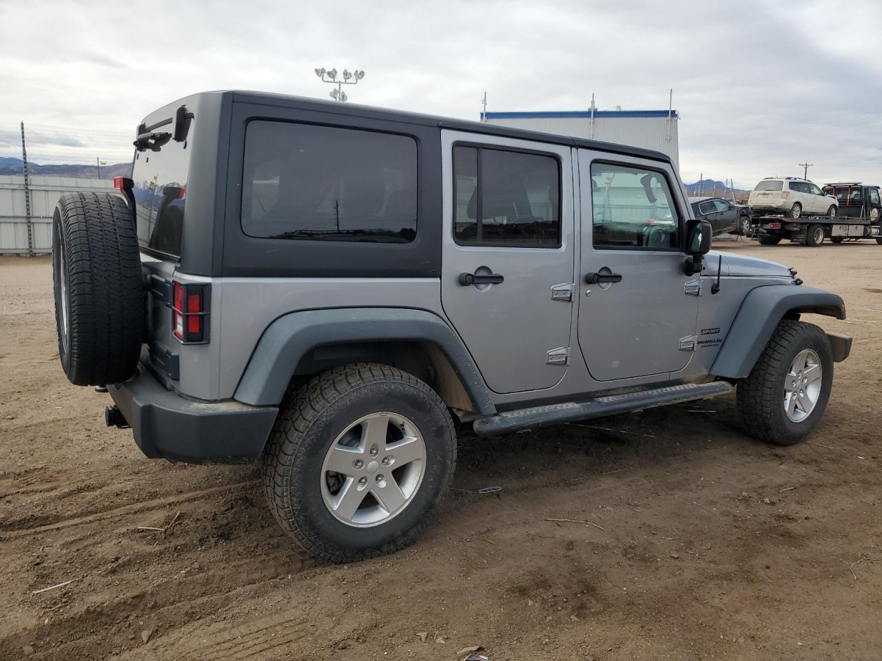 2015 JEEP WRANGLER U - Image 3