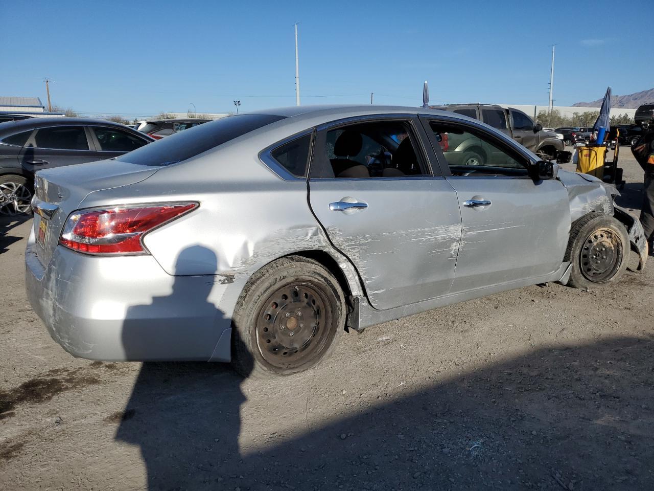 2015 NISSAN ALTIMA 2.5 - Фото 3