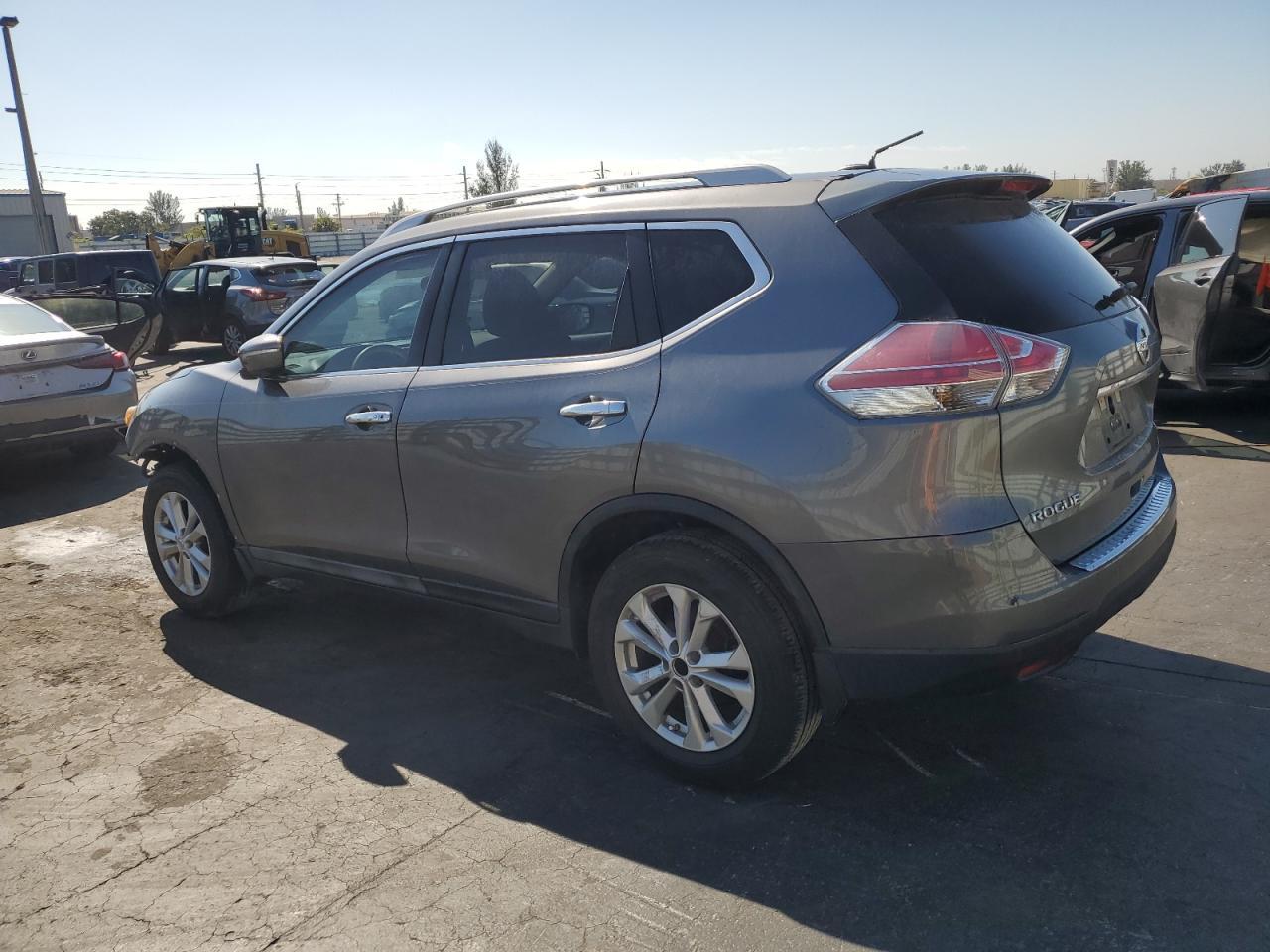 2014 NISSAN ROGUE S - Image 2
