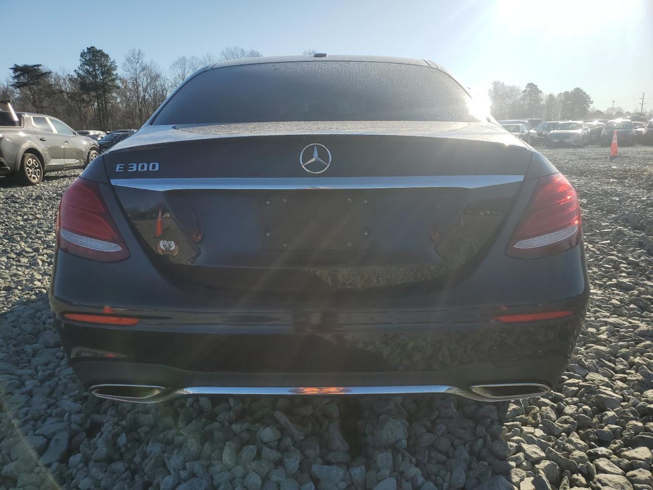 2017 MERCEDES-BENZ E 300 - Фото 6