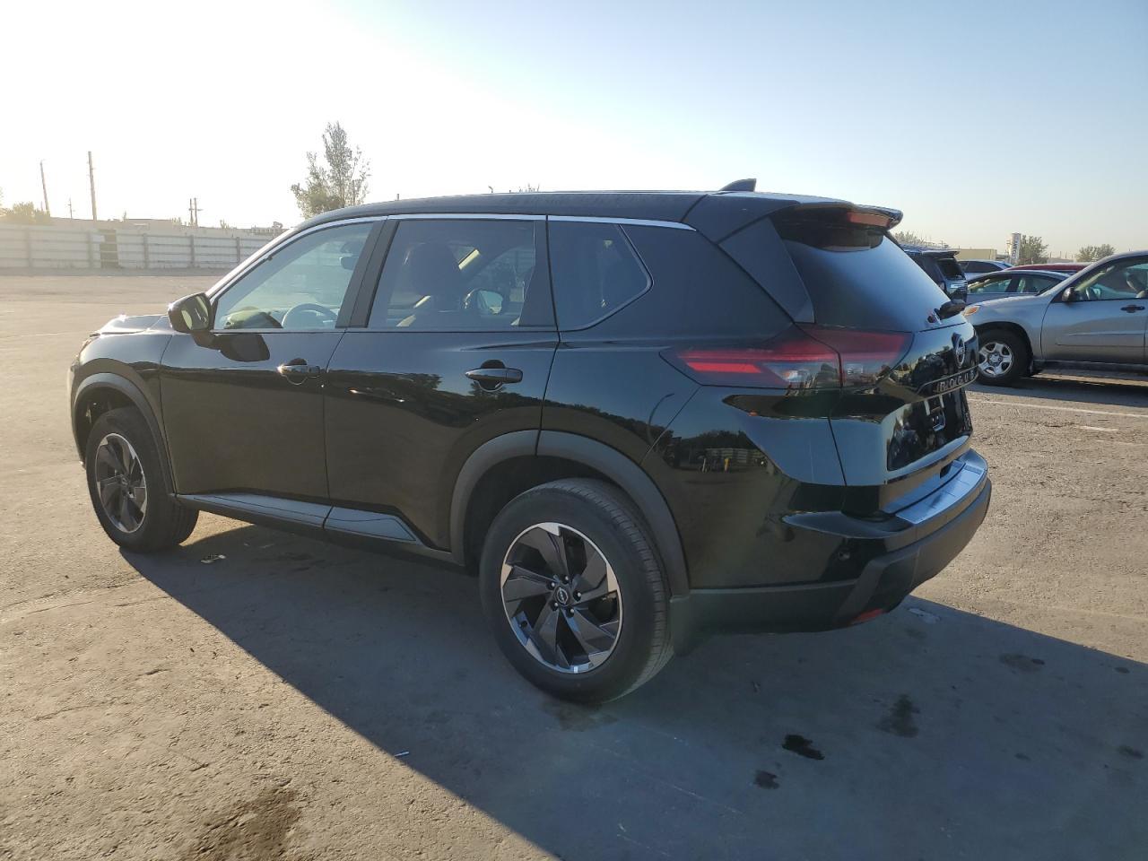2024 NISSAN ROGUE SV - Фото 2