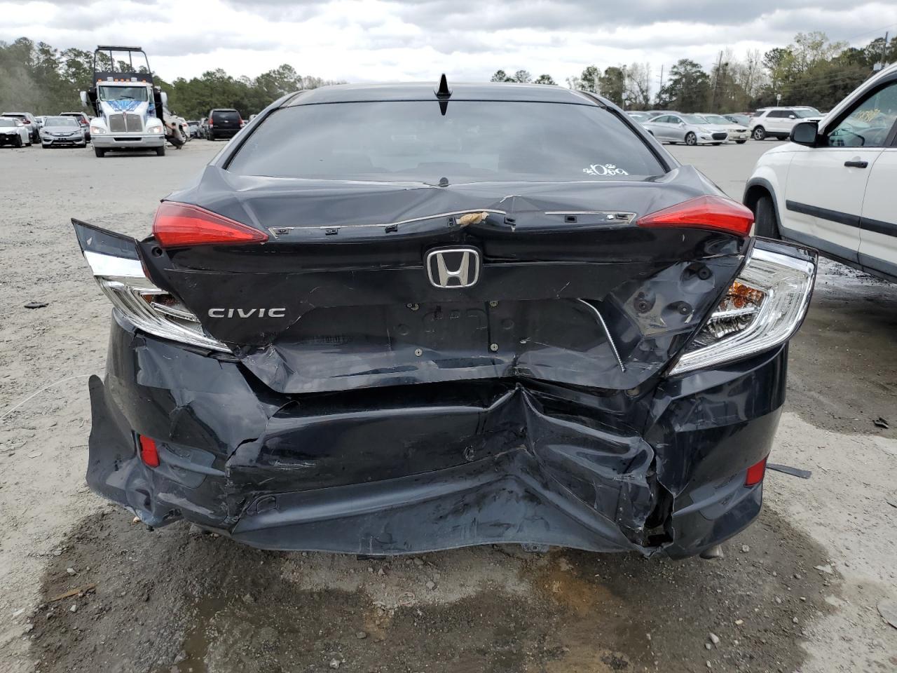 2018 HONDA CIVIC EX - Image 6