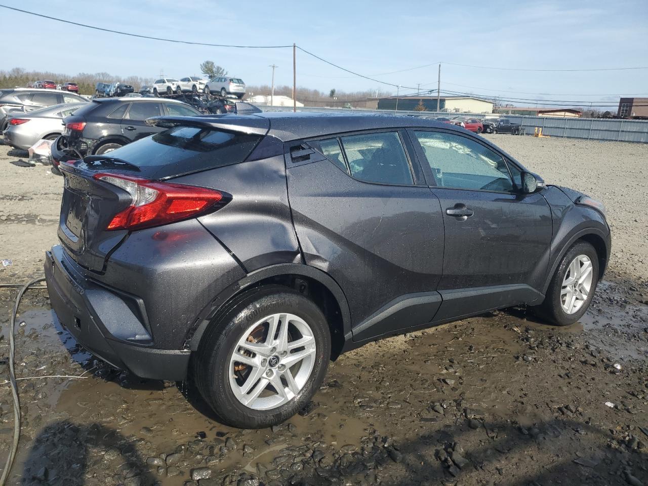 2021 TOYOTA C-HR XLE - Фото 3