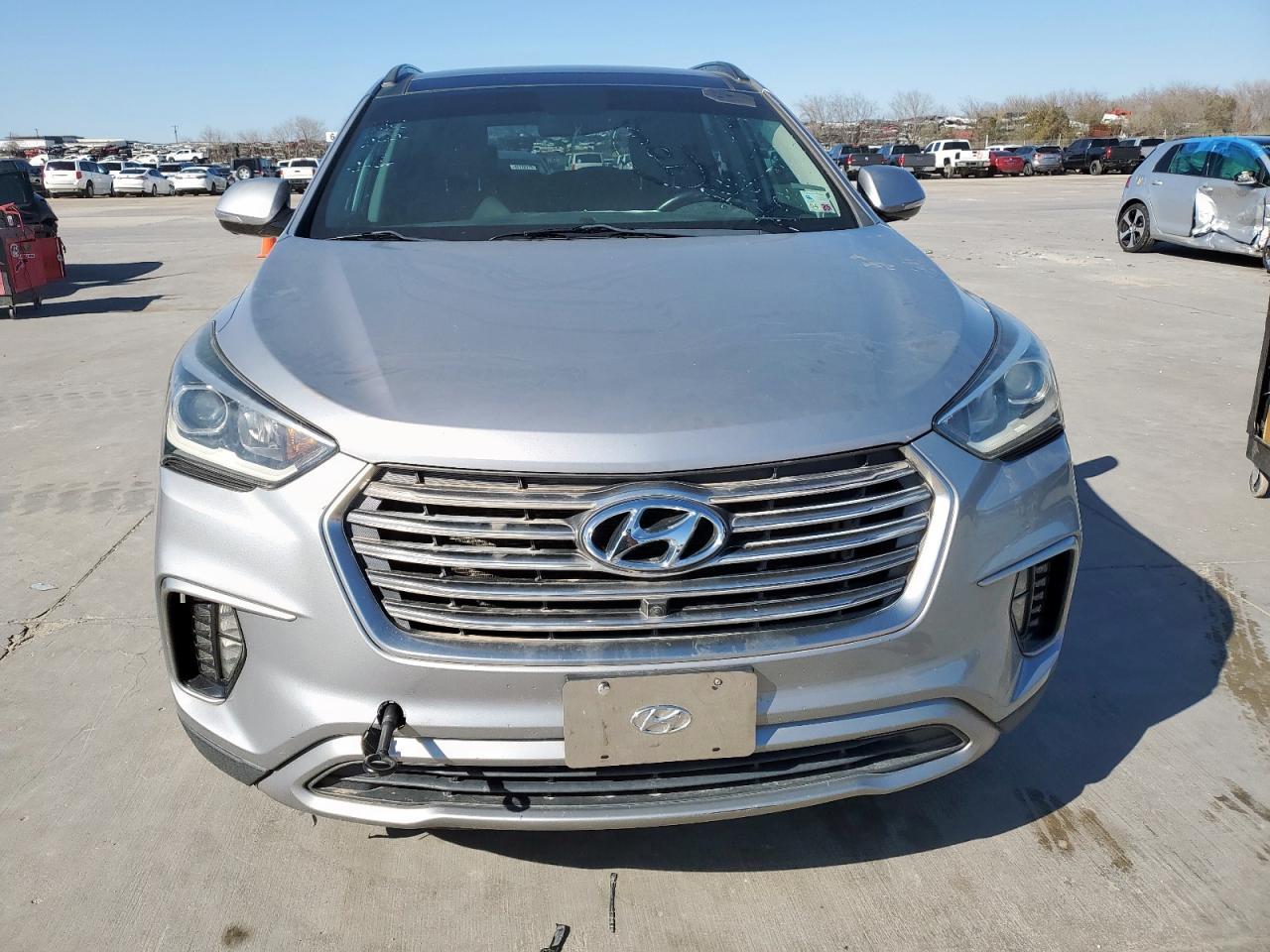 2017 HYUNDAI SANTA FE S - Image 5