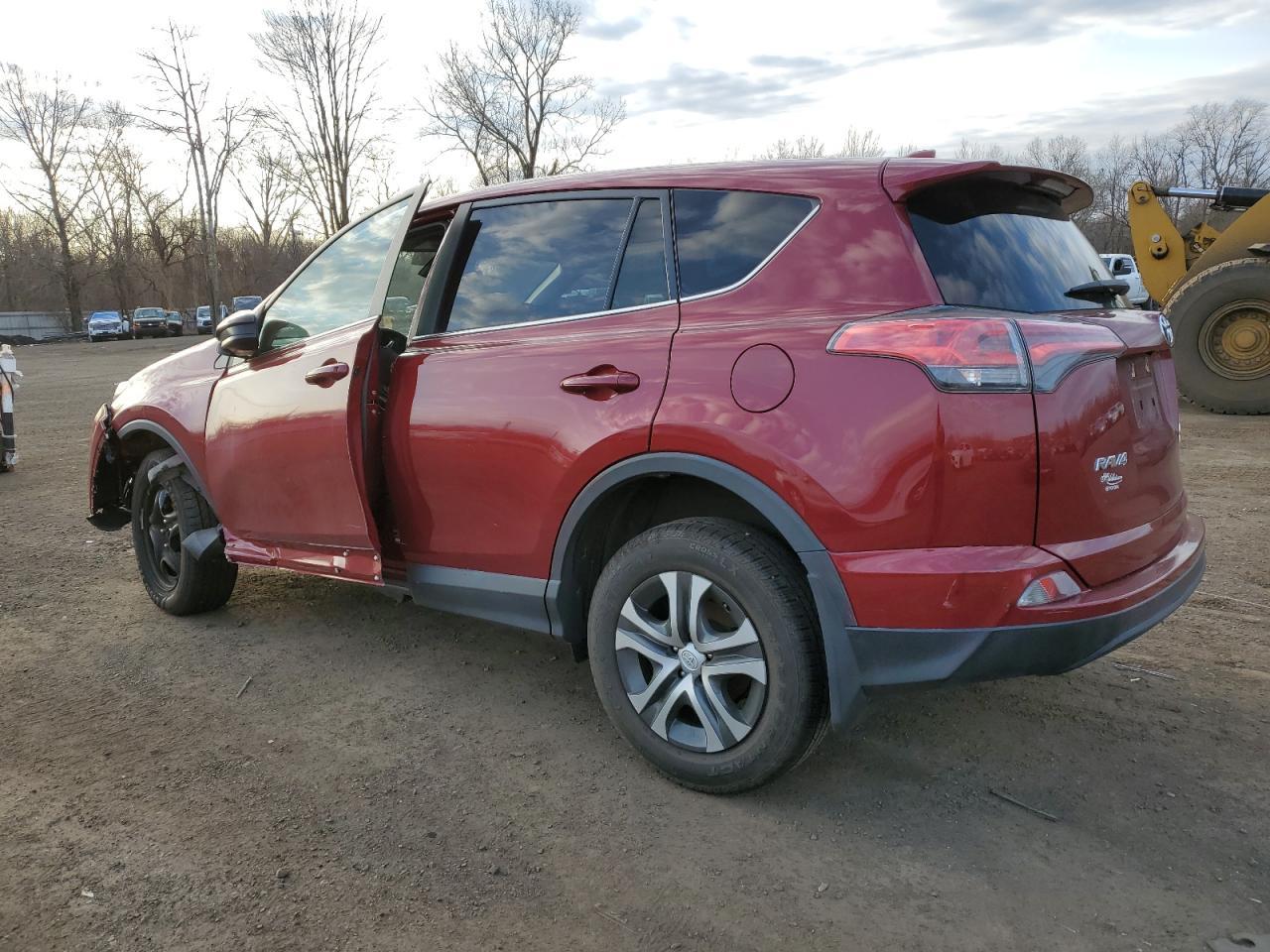 2018 TOYOTA RAV4 LE - Image 2