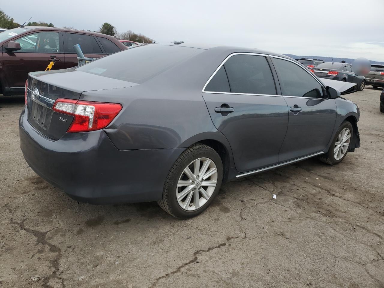 2013 TOYOTA CAMRY L - Image 3