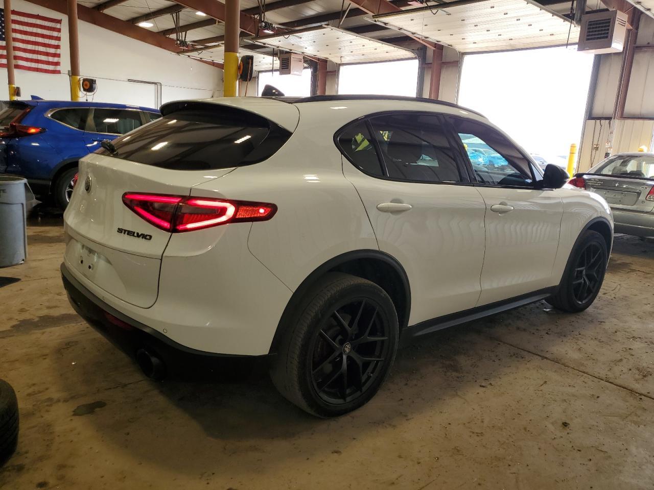 2019 ALFA ROMEO STELVIO TI - Image 3