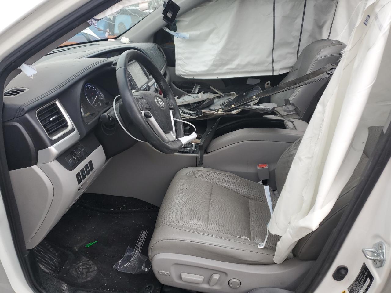2015 TOYOTA HIGHLANDER - Image 7