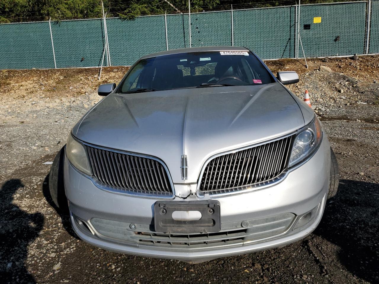 2013 LINCOLN MKS - Image 5