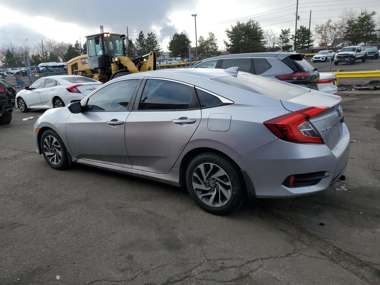 2018 HONDA CIVIC EX - Image 2