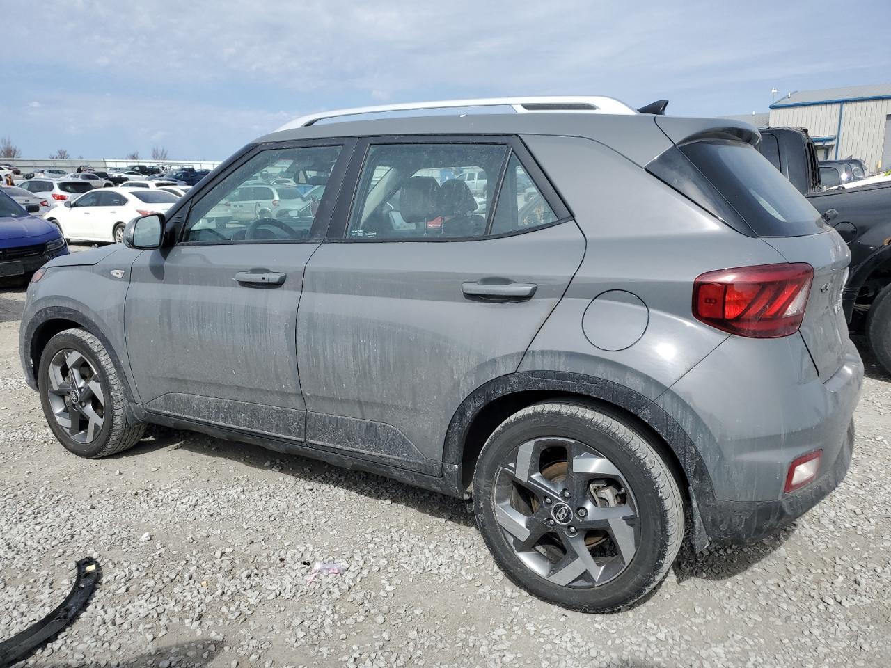 2021 HYUNDAI VENUE SEL - Фото 2