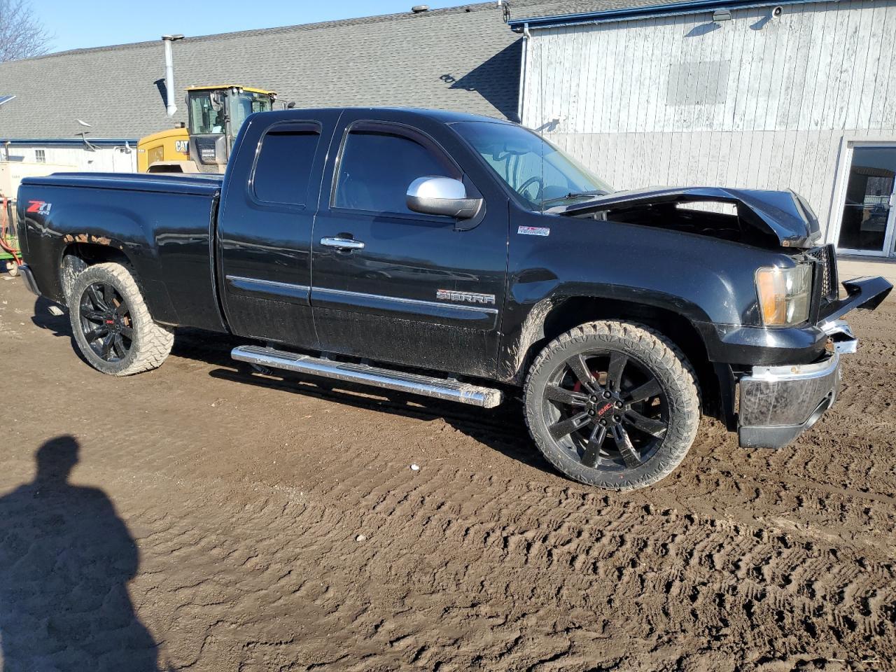 2011 GMC SIERRA K15 - Фото 4