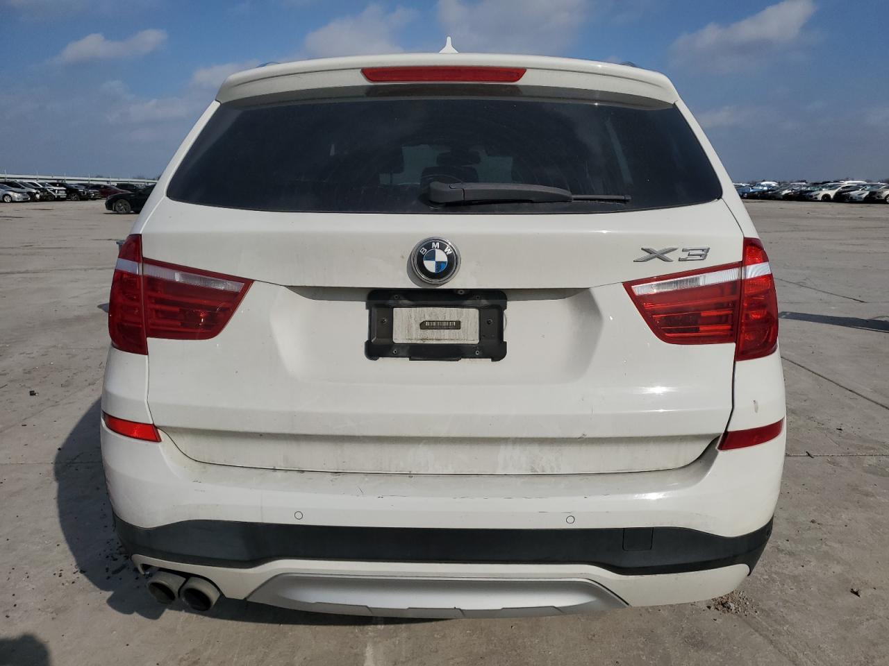 2016 BMW X3 XDRIVE2 - Image 6