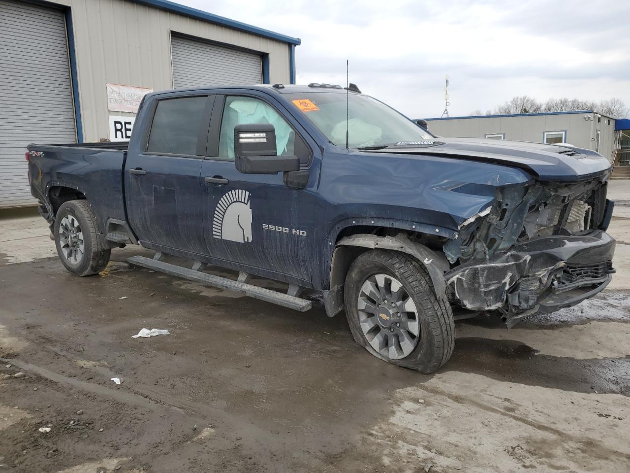 2021 CHEVROLET SILVERADO - Фото 4