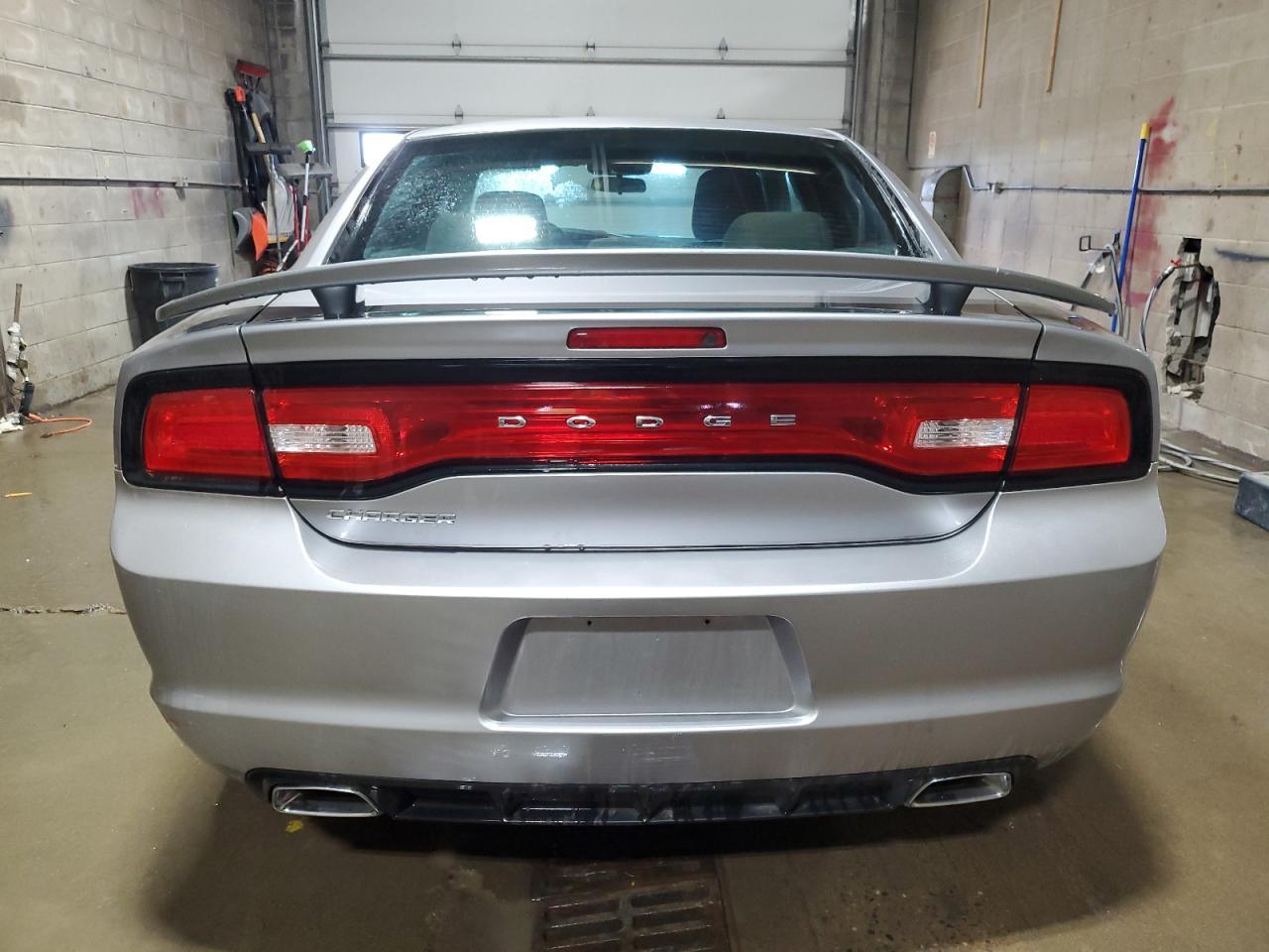 2014 DODGE CHARGER SE - Фото 6