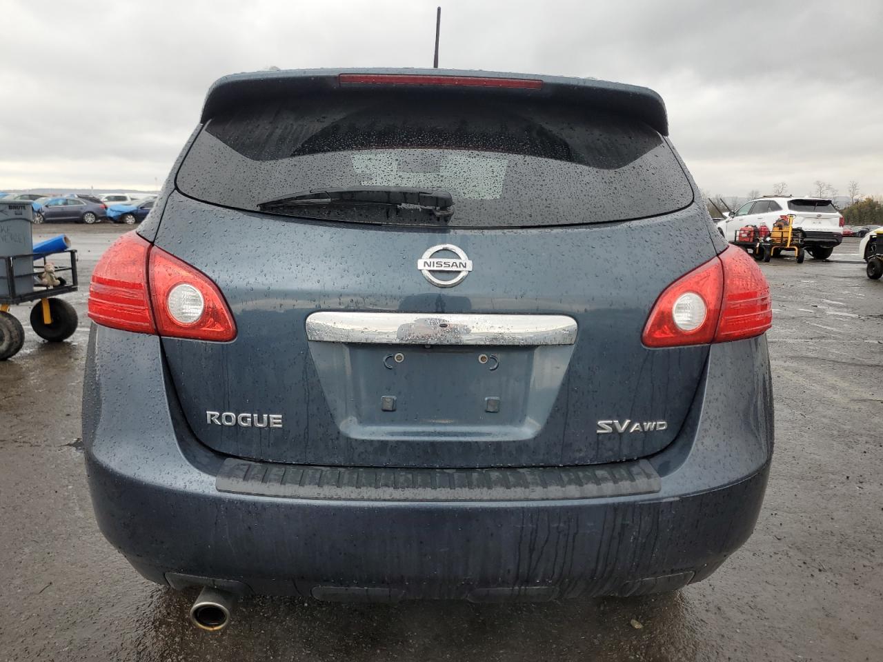 2013 NISSAN ROGUE S - Фото 6