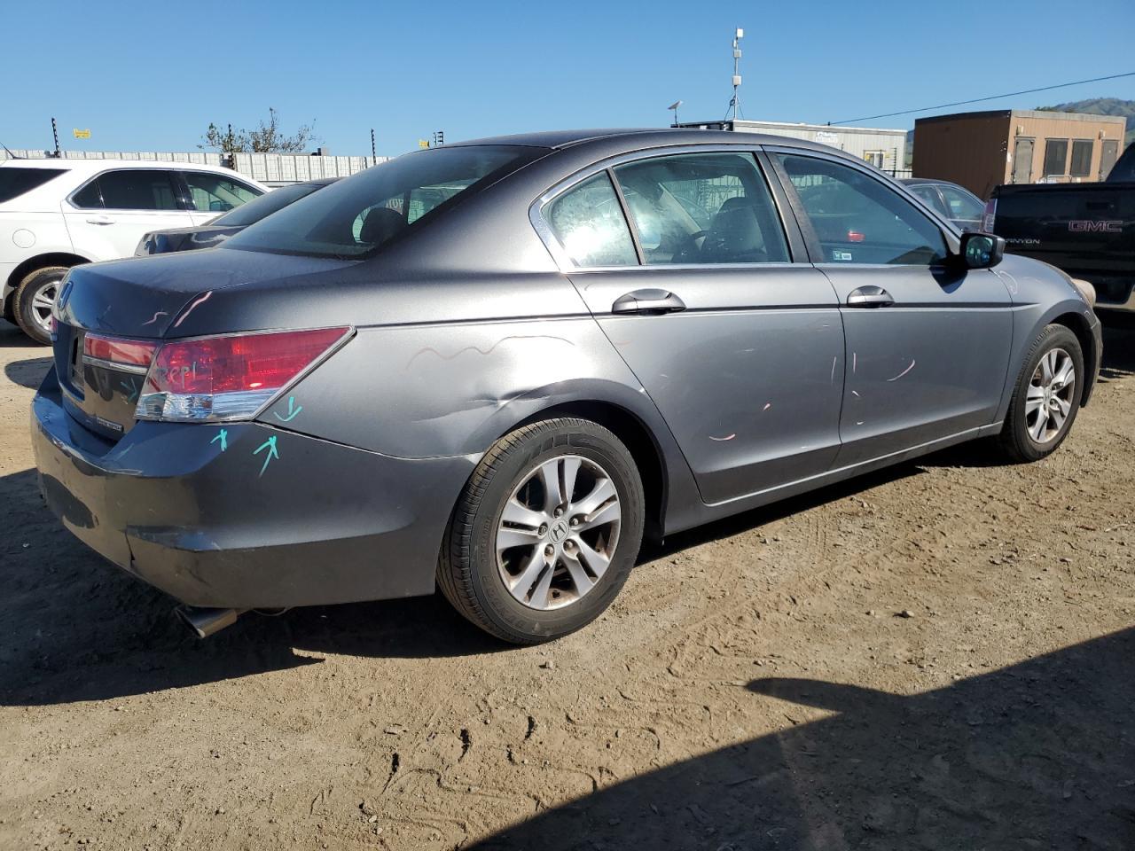 2012 HONDA ACCORD SE - Image 3