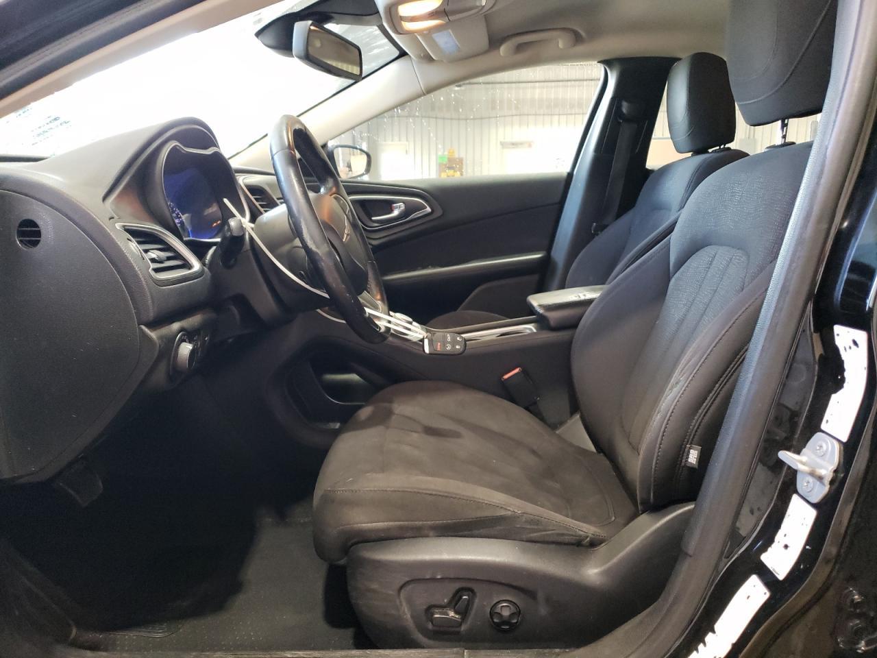 2015 CHRYSLER 200 LIMITE - Фото 7