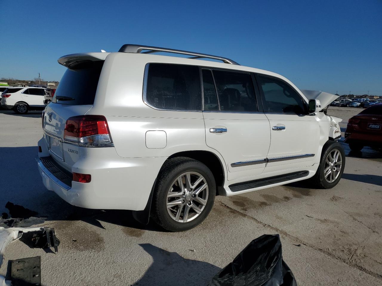 2015 LEXUS LX 570 - Image 3