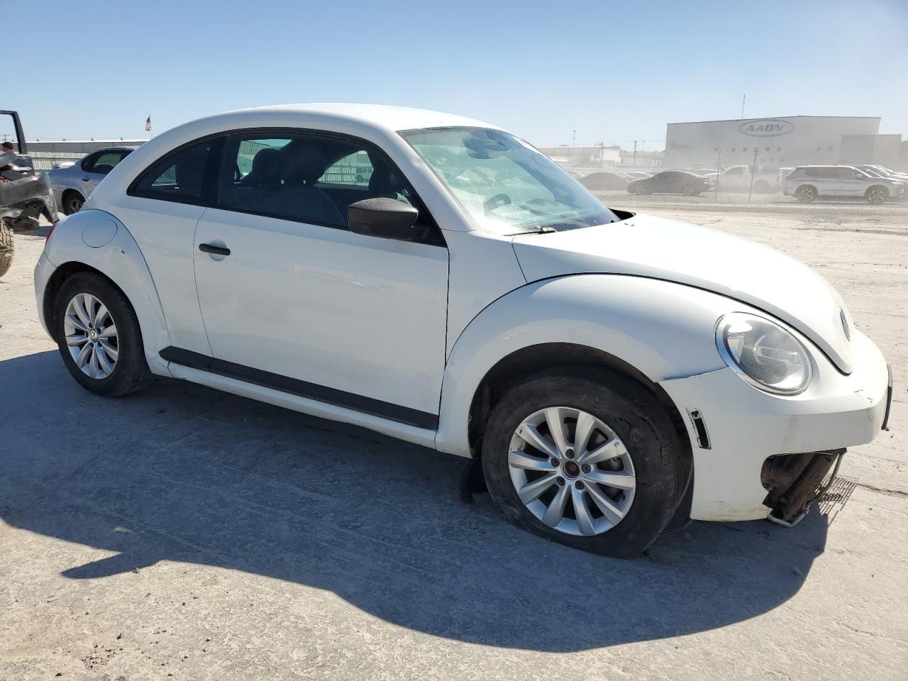 2015 VOLKSWAGEN BEETLE 1.8 - Фото 4