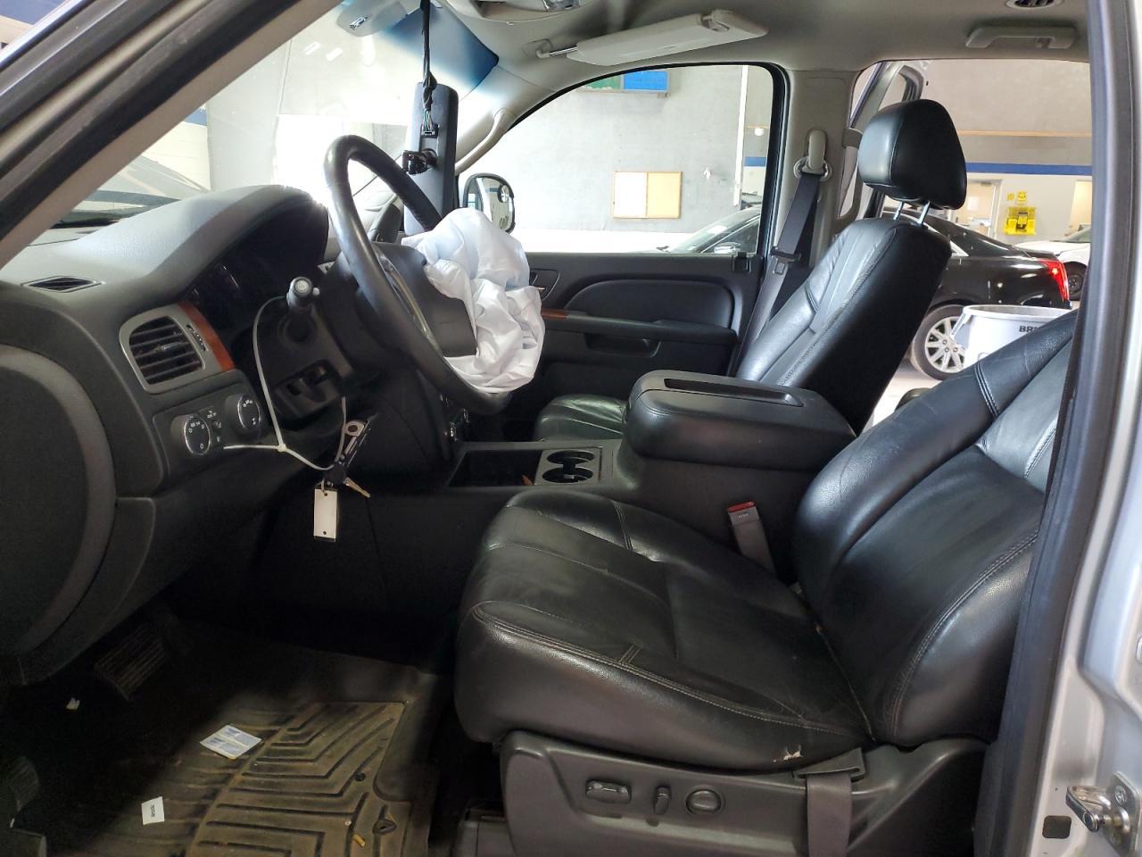 2012 GMC YUKON SLT - Image 7