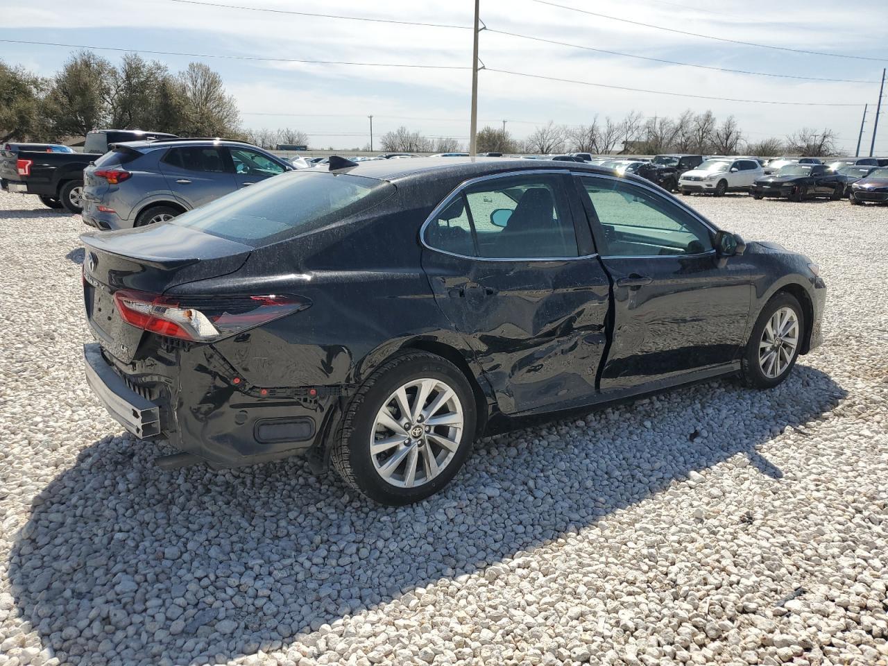 2024 TOYOTA CAMRY LE - Image 3