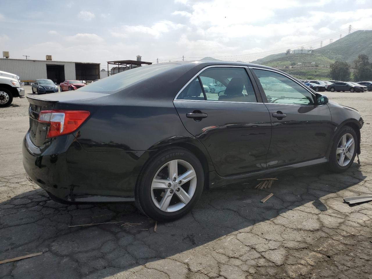 2013 TOYOTA CAMRY L - Image 3