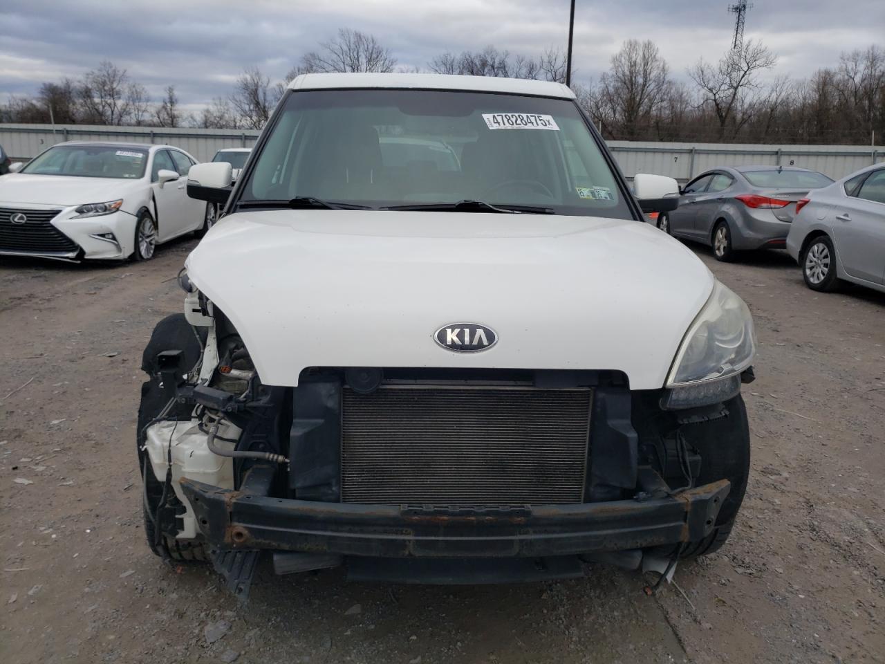 2013 KIA SOUL + - Image 5
