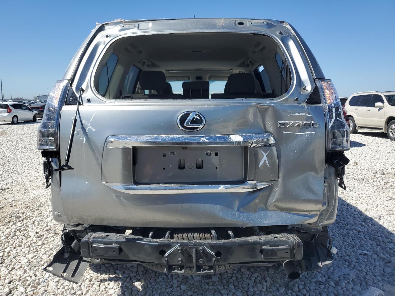 2022 LEXUS GX 460 - Image 6