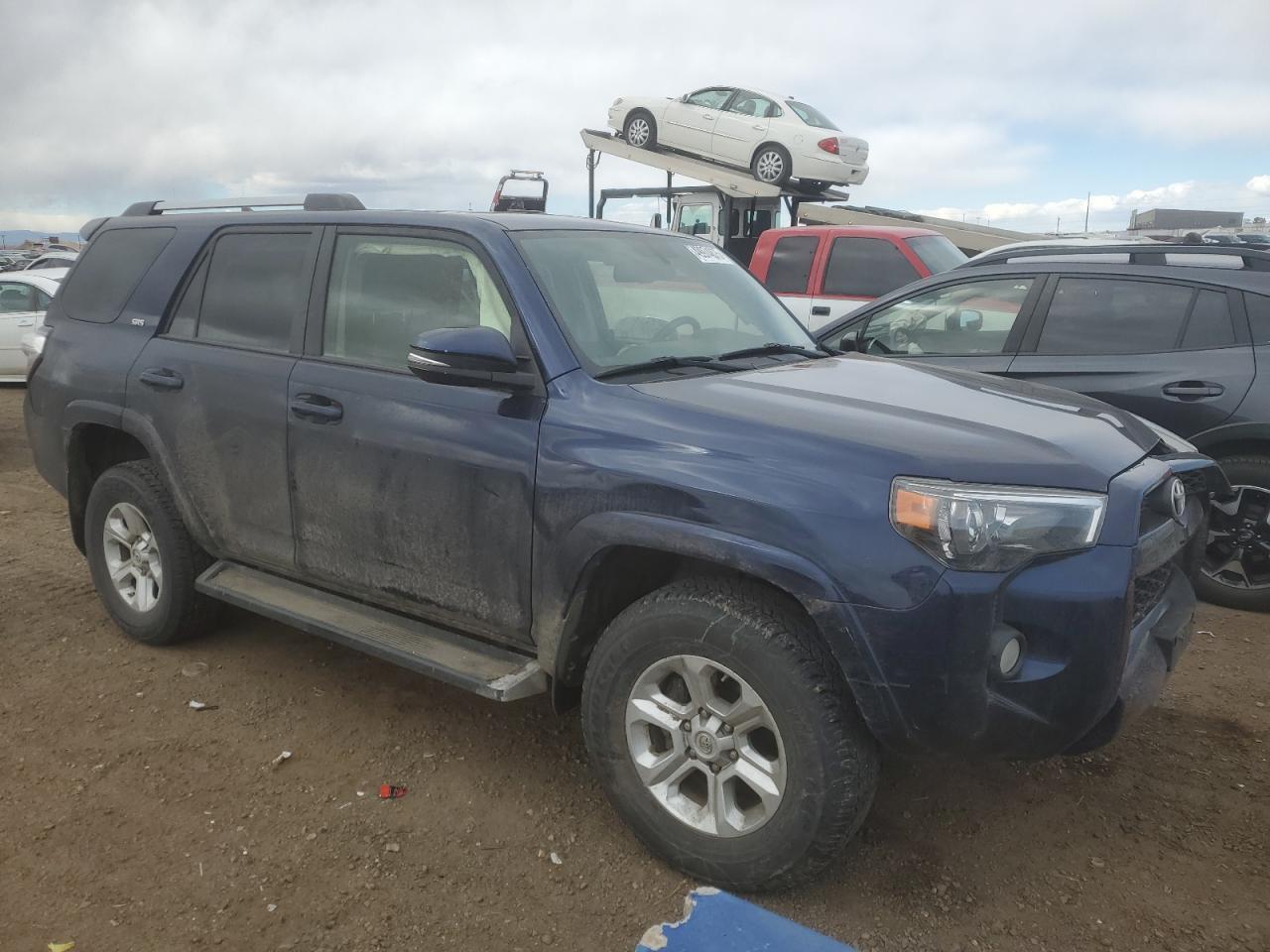 2019 TOYOTA 4RUNNER SR - Фото 4