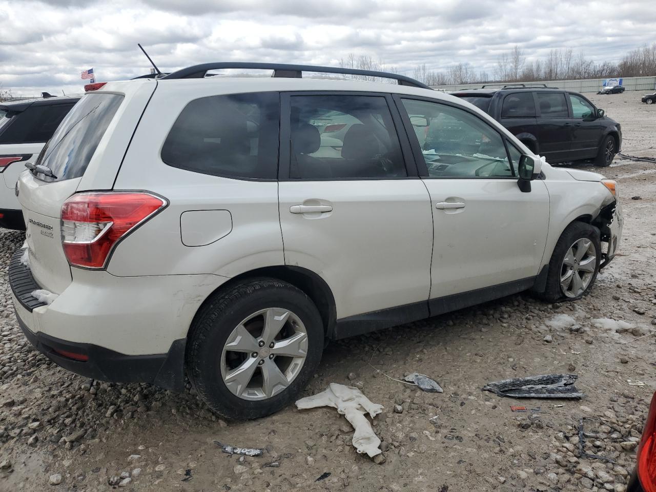 2015 SUBARU FORESTER 2 - Фото 3