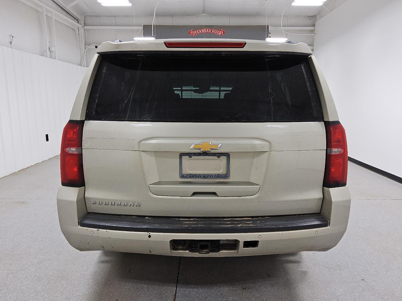 2017 CHEVROLET SUBURBAN K - Фото 6