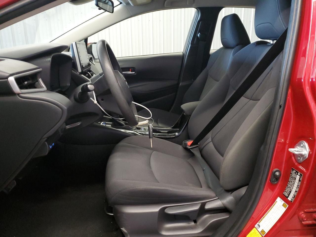 2021 TOYOTA COROLLA LE - Фото 7