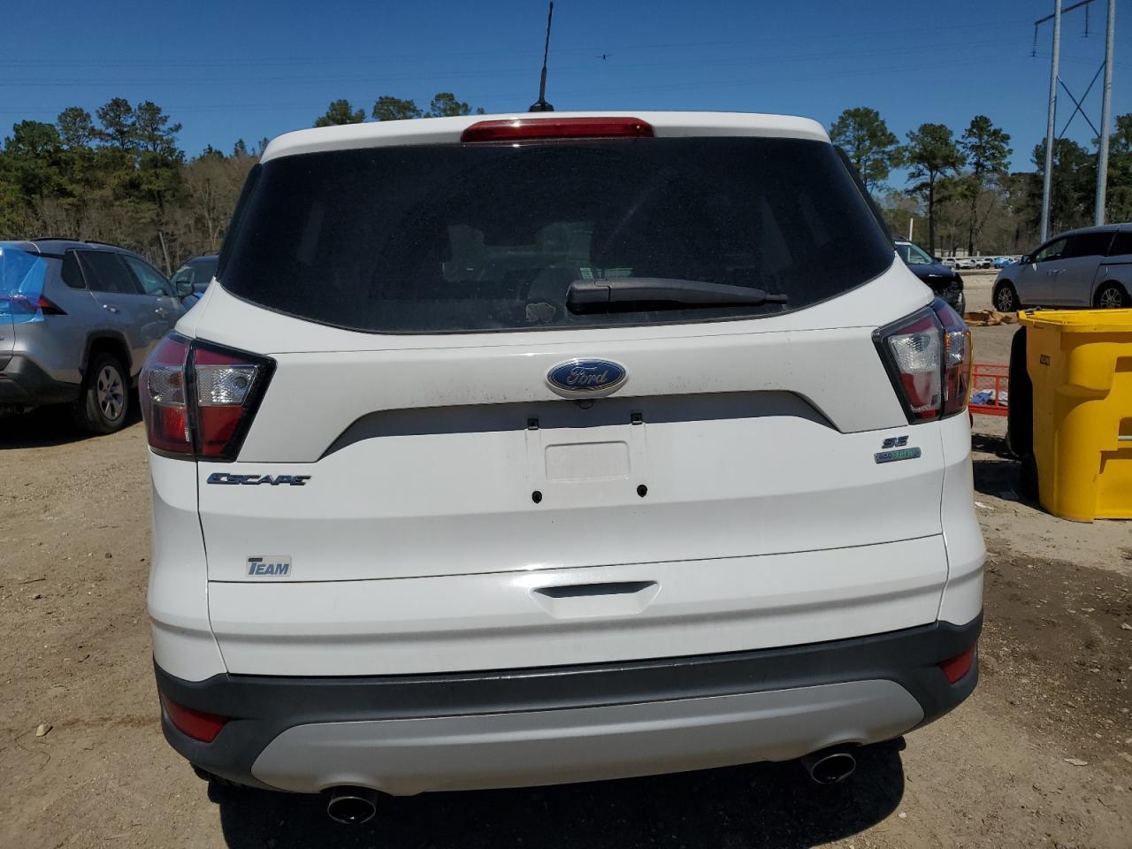2017 FORD ESCAPE SE - Фото 6