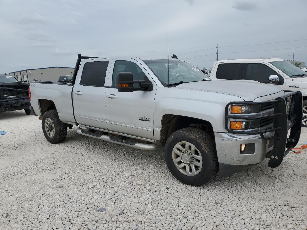 2017 CHEVROLET SILVERADO
