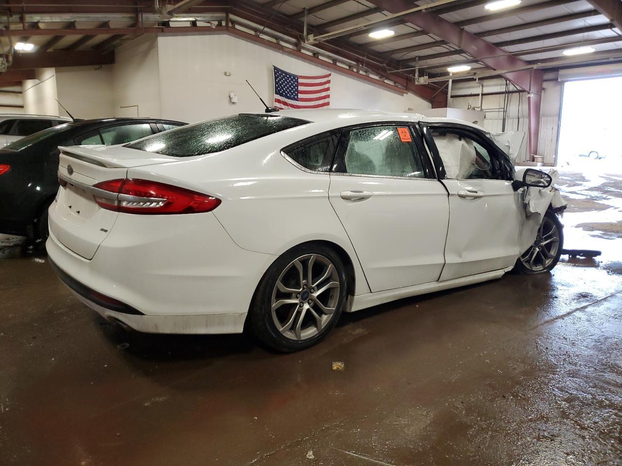 2017 FORD FUSION SE - Фото 3
