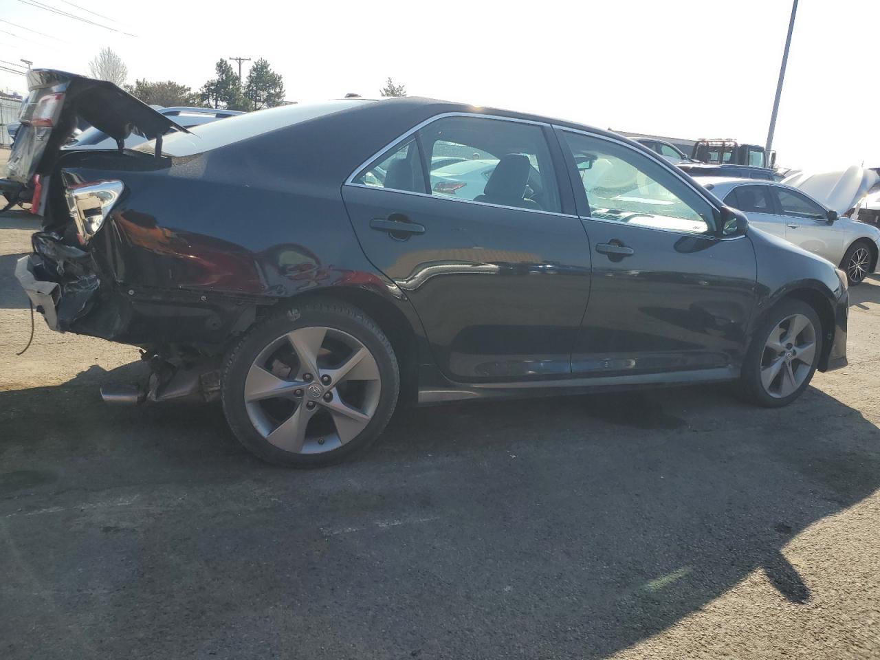 2012 TOYOTA CAMRY SE - Image 3