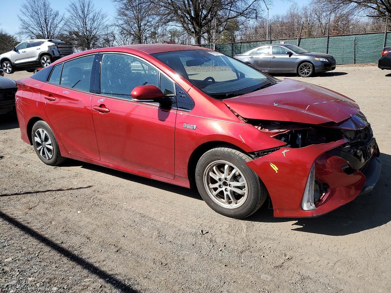 2019 TOYOTA PRIUS PRIM - Фото 4